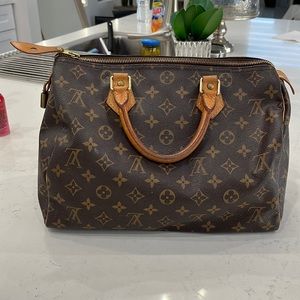 Authentic Louis Vuitton Speedy 30